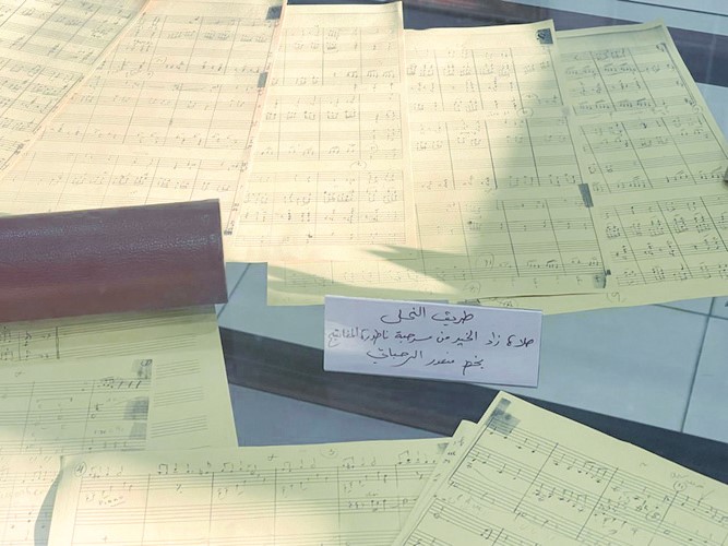 مقتنيات

بعض من مقتنيات منصور الرحباني الموسيقية المعروضة
