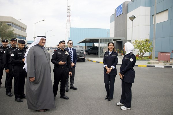 وزير الصحة يتفقد الخدمات الطبية في قاعدة صباح الأحمد البحرية ومنفذ النويصيب الحدودي