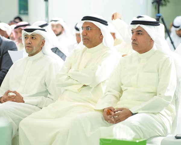 خالد النصف ومحمد الفوزان وأحمد الفارس في مقدمة الحضور خلال العمومية