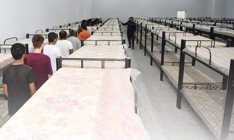 الداخلية توفر ما يكفل للمبعدين كرامتهم وفق المبادئ الأساسية لحقوق الإنسان