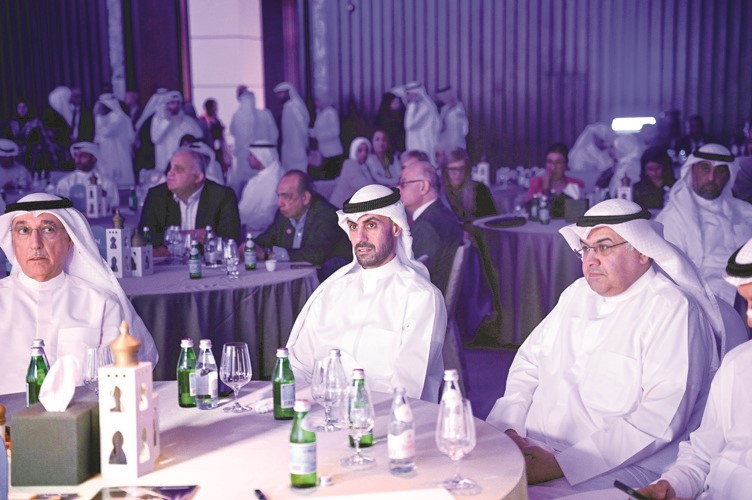 بدر الخرافي خلال الحفل