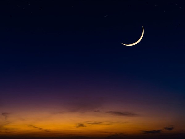 رمضان.. نزول الرحمة وشيوع الفرح.. بقلم: عبدالله الحيدر