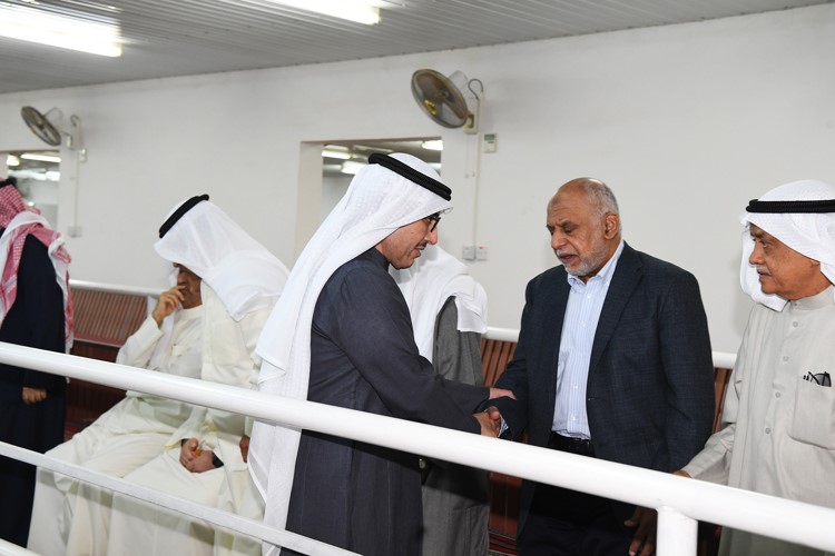 الشيخ د.أحمد الناصر يعزي د.محمد الجارالله
