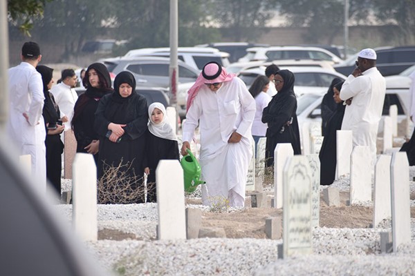 زيارة المقابر في العيد.. وفاء لأحباب رحلوا