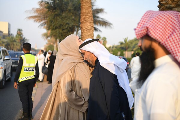 خطباء المساجد: يوم العيد يوم طاعة وبر يشرع فيه إظهار الفرح والسرور