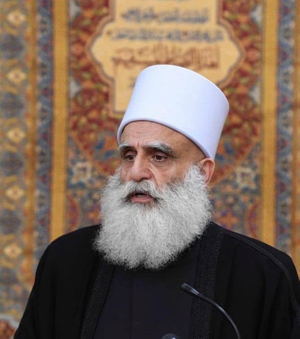  شيخ العقل لطائفة الموحدين الدروز الشيخ د.سامي أبي المنى يلقي خطبة عيد الفطر في عبيه (محمود الطويل)