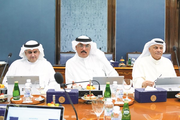 د.نادر الجلال وم.سيد جلال الطبطبائي والمستشار ناصر السميط