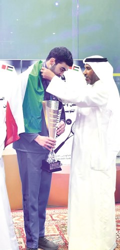 أبطال الكويت يتوجون بلقب البطولة العربية للإسكواش