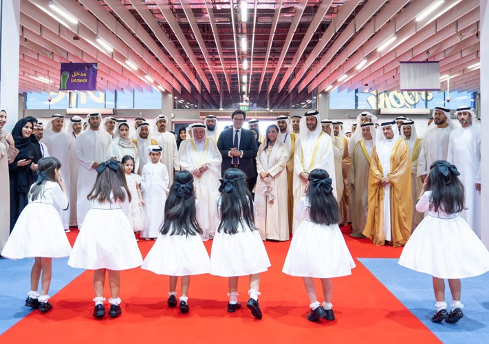 جانب من فقرات الاحتفال بافتتاح الدورة 16 لمهرجان الشارقة القرائي للطفل