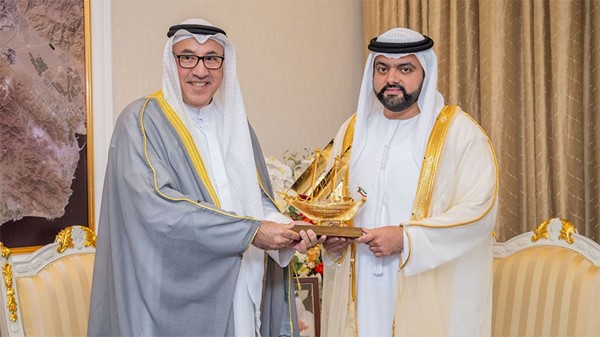 ولي عهد "الفجيرة" يبحث مع القنصل الزعابي التعاون المشترك