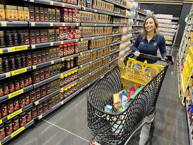 لبنان بلا هلع: ثقافة الأزمات تتغلب على التخزين الاستباقي