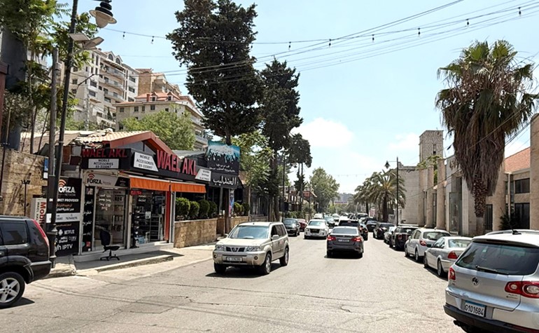 إعادة تنشيط القطاع السياحي في الجبل تنتظر مآل التطورات