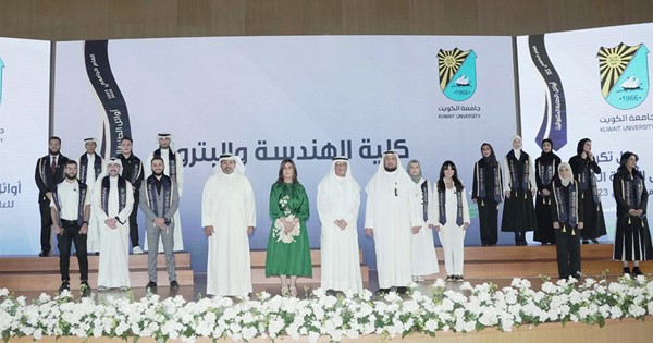 وزير التعليم العالي: فائقو جامعة الكويت فخر للوطن ونموذج يحتذى به