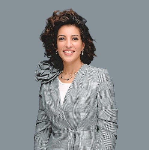 سارة الزعابي