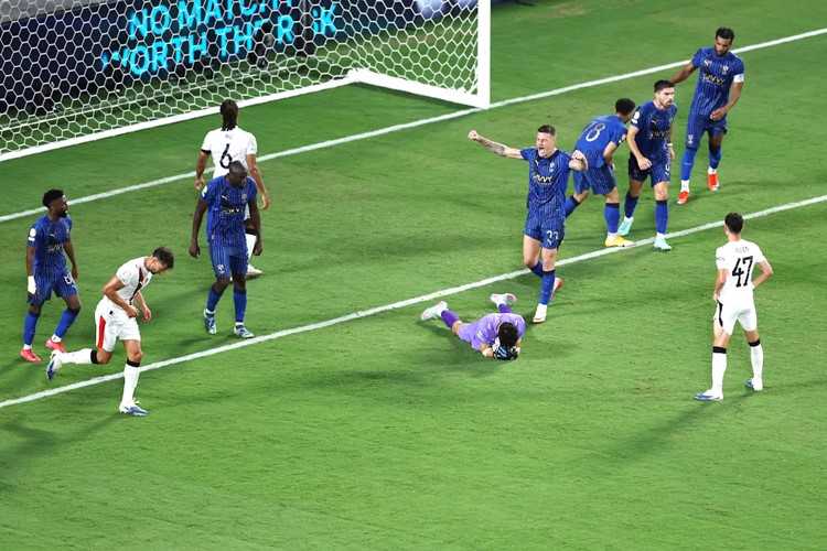 الهلال وفلومينينسي.. «الحذر مطلوب»
