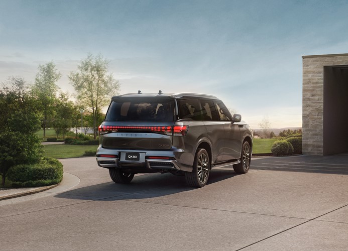 «البابطين» تطلق عرض تأجير حصرياً على «إنفينيتي QX80» الجديدة كلياً