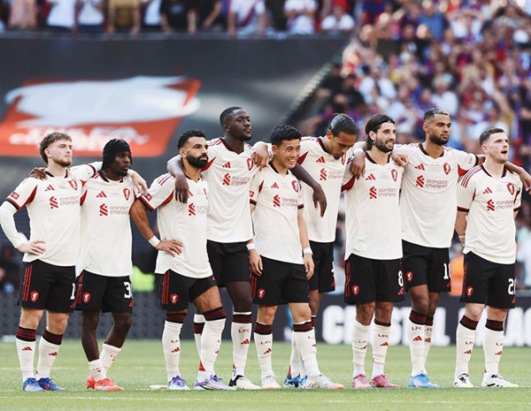مدرب ليڤربول آرني سلوت : واجهنا فريقاً صعّب مهمتنا الموسم الماضي وكررها اليوم
