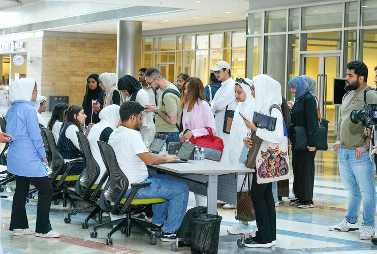 جانب من الطلبة خلال المسابقة