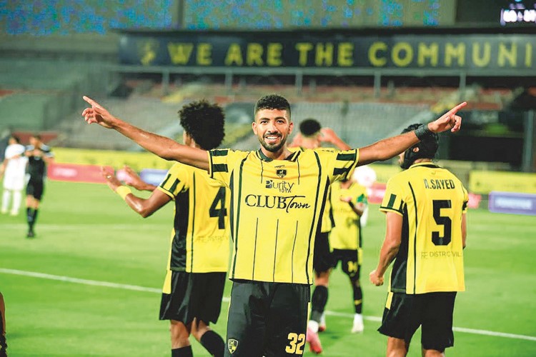 فرحة لاعبي وادي دجلة بالفوز التاريخي على الزمالك