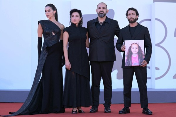 فيلم "صوت هند رجب" يفوز بـ "الأسد الفضي" في مهرجان البندقية السينمائي