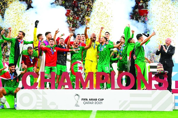 فرحة المنتخب الجزائري بتحقيق لقب النسخة الأولى من كأس العرب «فيفا - قطر 2021»