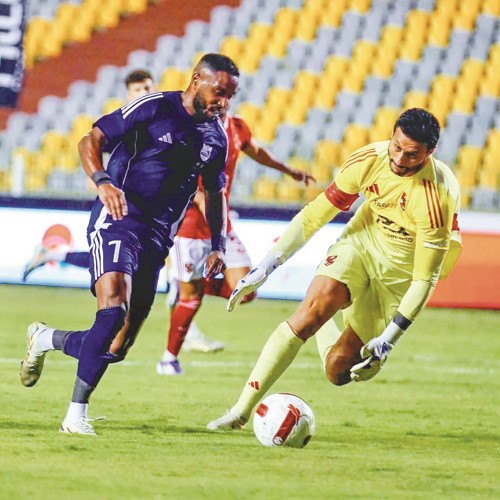 الأهلي مستمر في تقديم العروض السيئة