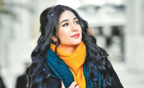 جيانا عنيد: «سعادة المجنون» يحمل حكاية مميزة