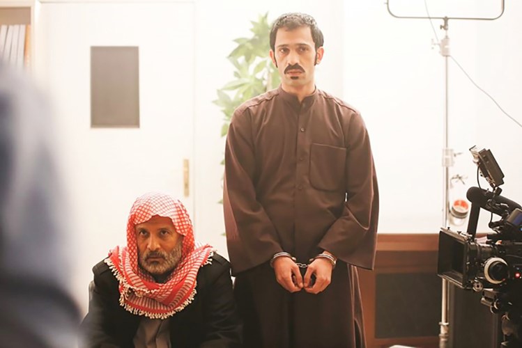 مشهد من مسلسل سوء المناخ