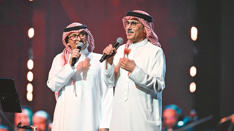 عبدالمجيد عبدالله وخالد الشيخ ودويتو طائر الأشجان
