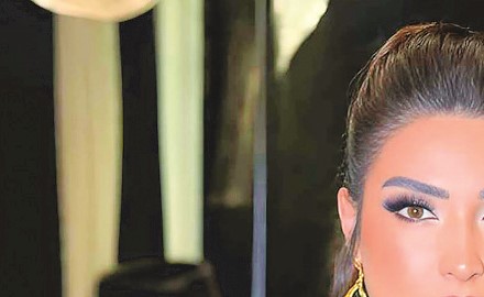 «مفاجآت سارة».. جديد روجينا ومن إخراج ابنتها