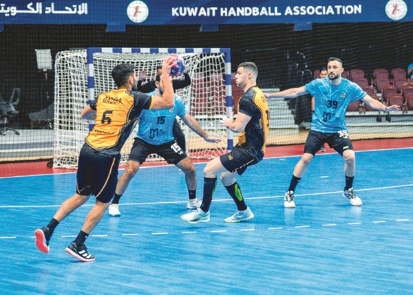 جانب من مباراة القادسية والسالمية