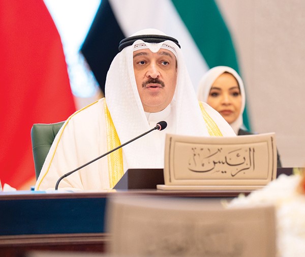  وزير الصحة د.أحمد العوضي مترئسا الاجتماع