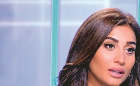 دينا الشربيني تثير الجدل في «طلقني»