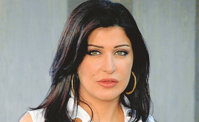 جومانا مراد تعود إلى المسرح بعد غياب طويل