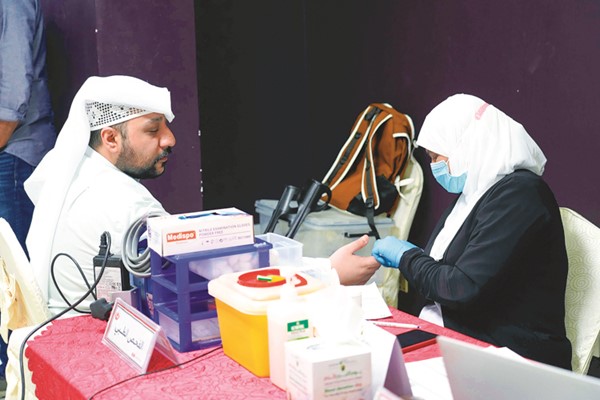 إجراء التحليل الطبي قبل التبرع بالدم