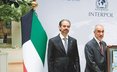 التقى رئيس منظمة «إنتربول».. اليوسف: مكافحة الجريمة المنظّمة 2 1327875 1