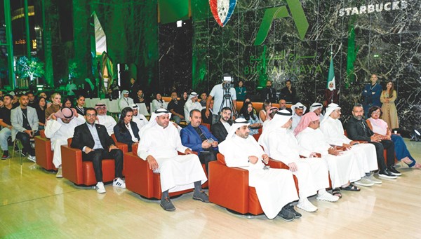 جانب من المؤتمر الصحافي الخاص بإعلان اتفاقية الرعاية