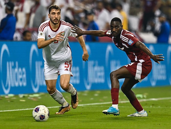 "العنابي" القطري إلى مونديال 2026.. و"الأبيض" الإماراتي في "الملحق الآسيوي"
