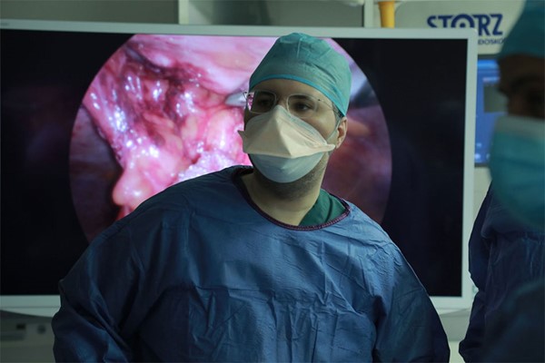 السليمي: نجاح عملية معقدة ونادرة بمستشفى الصباح لعلاج متلازمه الشريان المساريقي العلوي superior mesenteric artery syndrome