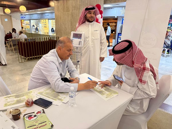 جمعية القلب الكويتية تختتم فعاليات اليوم العالمي للقلب في سوق الكويت بإقبال واسع من الجمهور