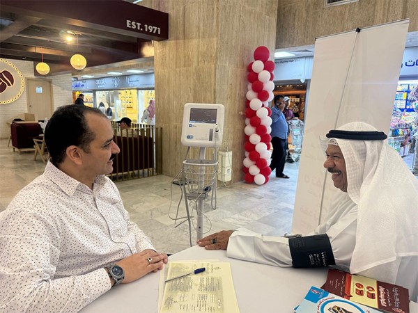 جمعية القلب الكويتية تختتم فعاليات اليوم العالمي للقلب في سوق الكويت بإقبال واسع من الجمهور