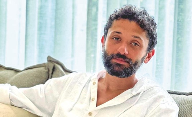 تأجيل «دهب حر» لكريم محمود عبدالعزيز