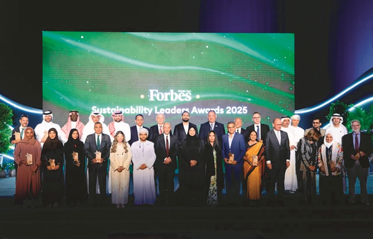  فوربس تكرم الرئيس التنفيذي لمجموعة بيت التمويل ضمن قادة الاستدامة 