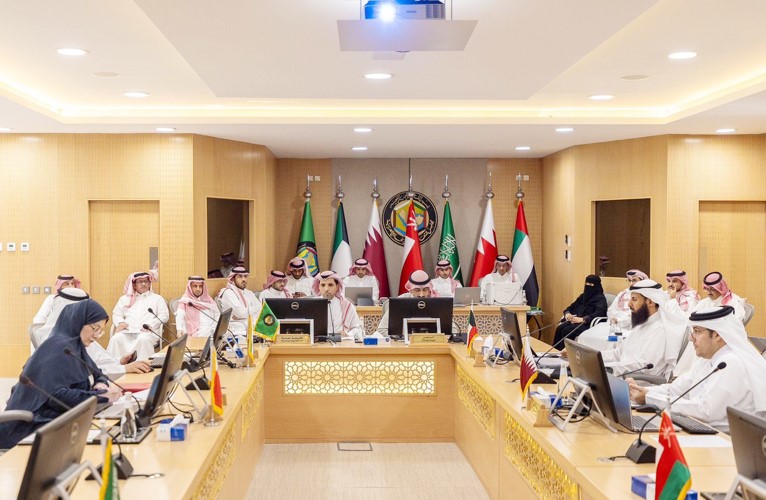 جانب من اجتماع اللجنة الدائمة للشؤون المالية والإدارية لدول مجلس التعاون في دورتها 108