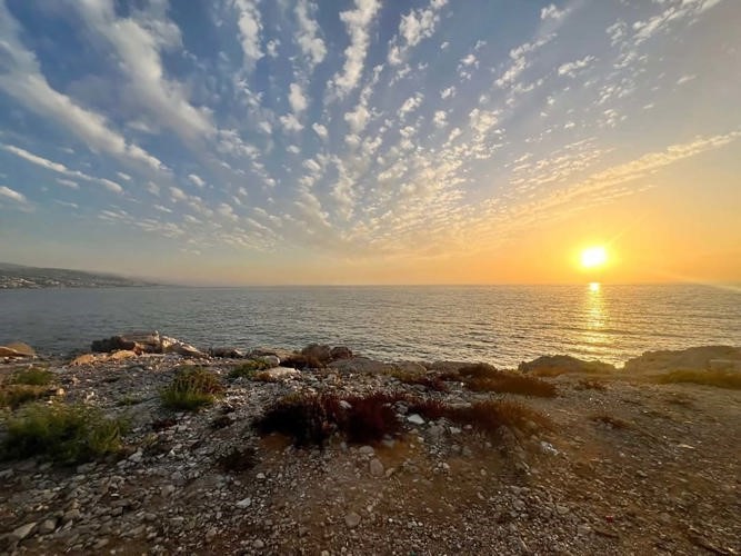 تصاعد السجال ونزاع على حماية مغارة الفقمة في عمشيت تصاعد السجال ونزاع على حماية مغارة الفقمة في عمشيت