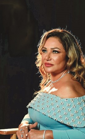 ليلى علوي: الشهرة لها ضريبة وأتمنى أن أعيش مثل أي إنسانة طبيعية