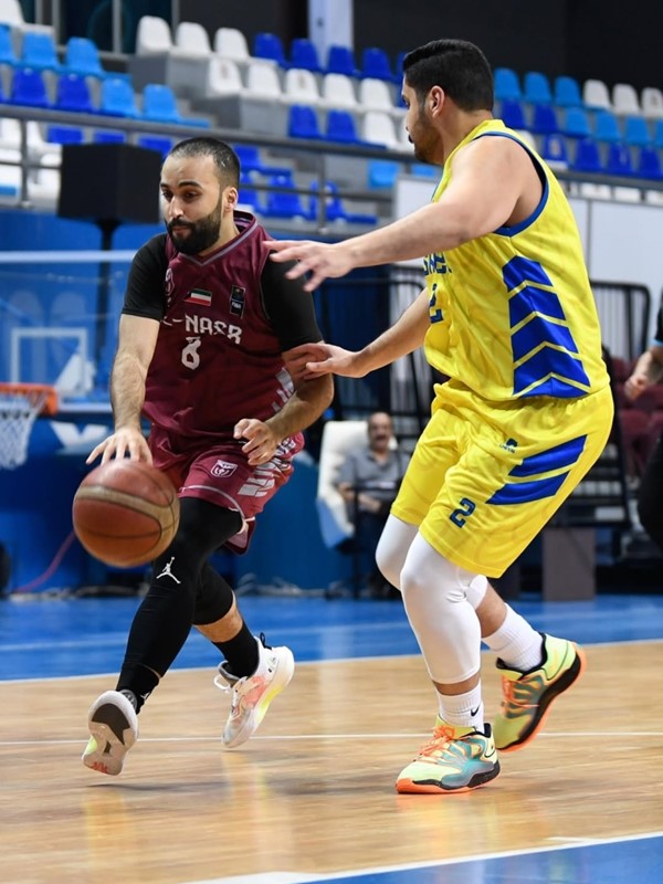 كاظمة يتجاوز الصليبخات بدوري السلة  كاظمة يتجاوز الصليبخات بدوري السلة