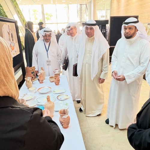 «الآداب» نظمت ندوة دولية حول أحدث الاكتشافات الأثرية في الكويت