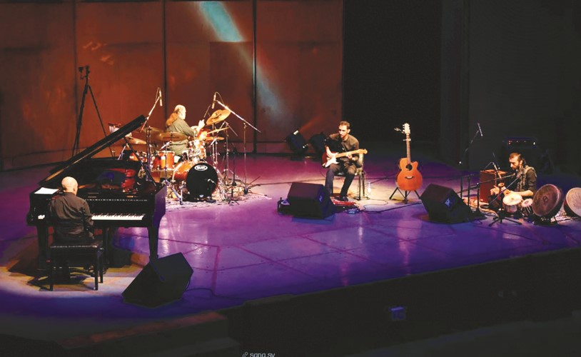 سيمون مريش لـ «الأنباء»: سعيد بإحياء تراث موسيقي طالما أحبه الجمهور