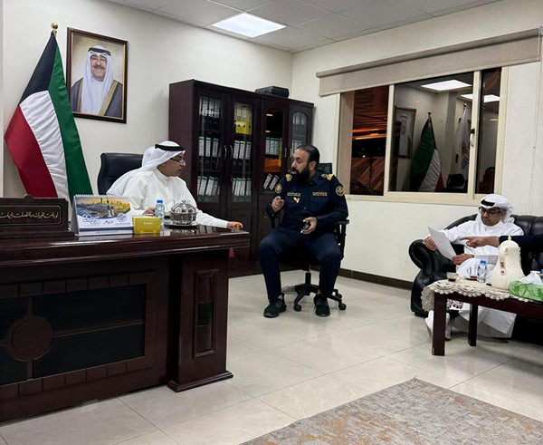 مدير عام الجمارك ونائبه تفقدا منفذ النويصيب لمتابعة سير العمل وجاهزية المنفذ